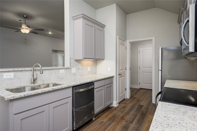 2801 Tulip Drive, Sherman, TX 75092