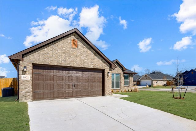 2801 Tulip Drive, Sherman, TX 75092