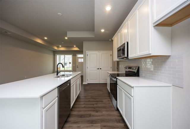 1608 Garland Avenue, Norwalk, IA 50021