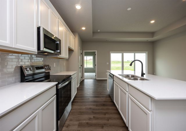 1608 Garland Avenue, Norwalk, IA 50021