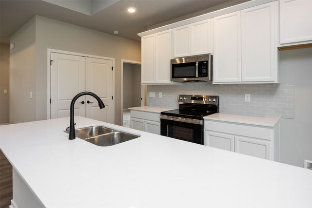 1608 Garland Avenue, Norwalk, IA 50021