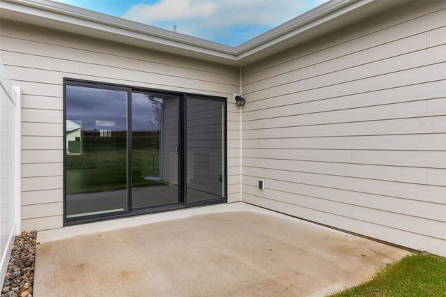1608 Garland Avenue, Norwalk, IA 50021