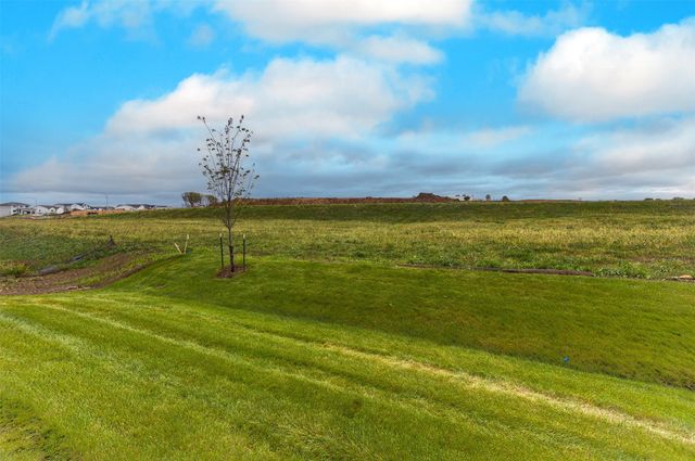 1608 Garland Avenue, Norwalk, IA 50021
