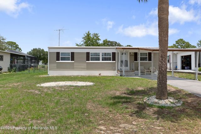 8104 Dinsmore Street, Brooksville, FL 34613