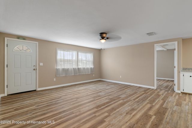8104 Dinsmore Street, Brooksville, FL 34613