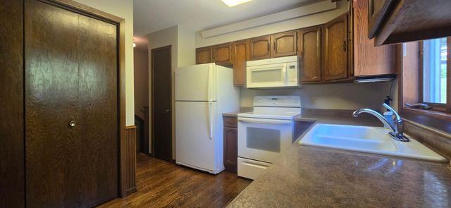 1003 Sunset Road NW, Preston, MN 55965