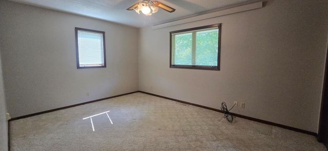 1003 Sunset Road NW, Preston, MN 55965