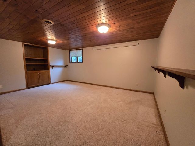 1003 Sunset Road NW, Preston, MN 55965