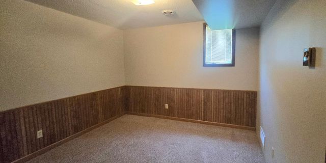 1003 Sunset Road NW, Preston, MN 55965