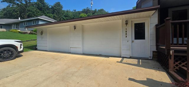 1003 Sunset Road NW, Preston, MN 55965