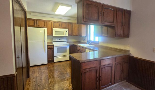 1003 Sunset Road NW, Preston, MN 55965