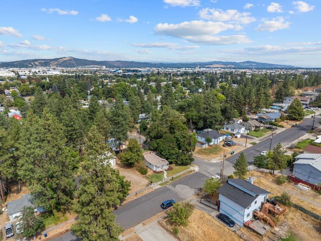 3929 E 8th Ave, Spokane, WA 99202