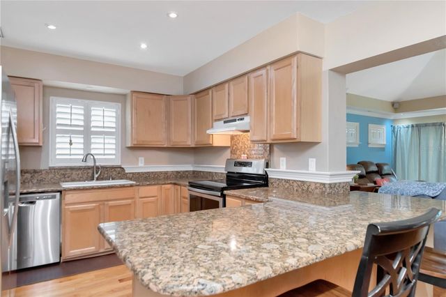 10212 NEWPORT CIRCLE, Tampa, FL 33612