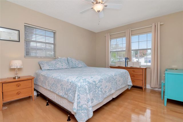 10212 NEWPORT CIRCLE, Tampa, FL 33612