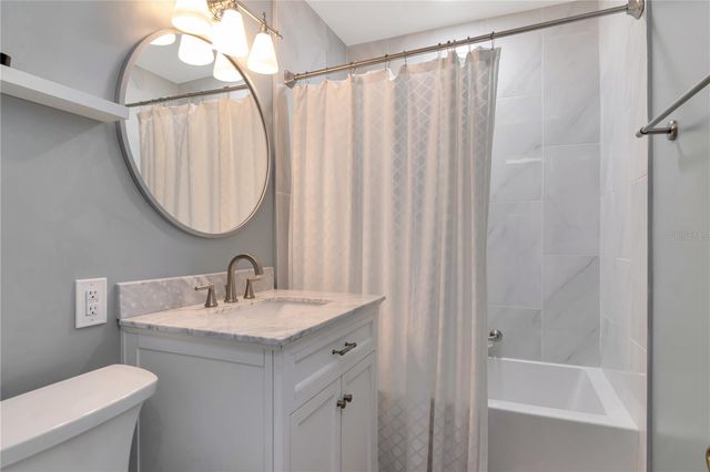 10212 NEWPORT CIRCLE, Tampa, FL 33612