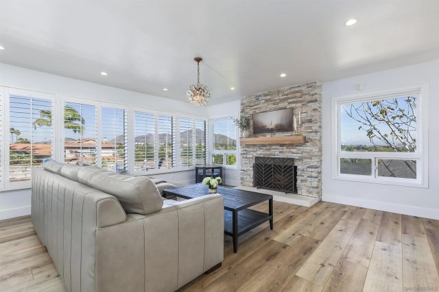 6641 Murray Park Dr, San Diego, CA 92120