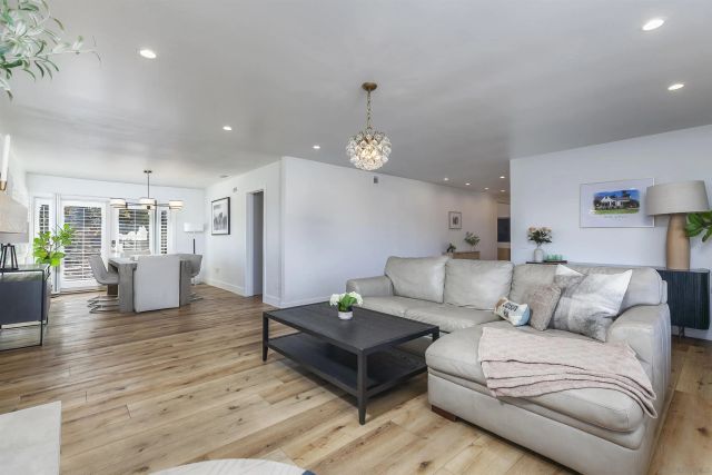 6641 Murray Park Dr, San Diego, CA 92120