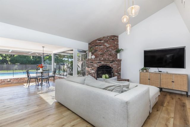 6641 Murray Park Dr, San Diego, CA 92120