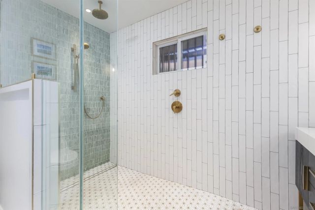 6641 Murray Park Dr, San Diego, CA 92120