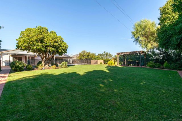 6641 Murray Park Dr, San Diego, CA 92120