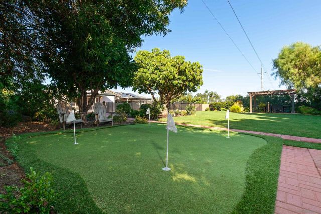 6641 Murray Park Dr, San Diego, CA 92120