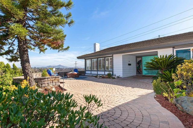 6641 Murray Park Dr, San Diego, CA 92120