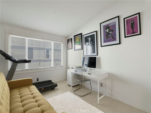 4414 W Kling Street, Burbank, CA 91505