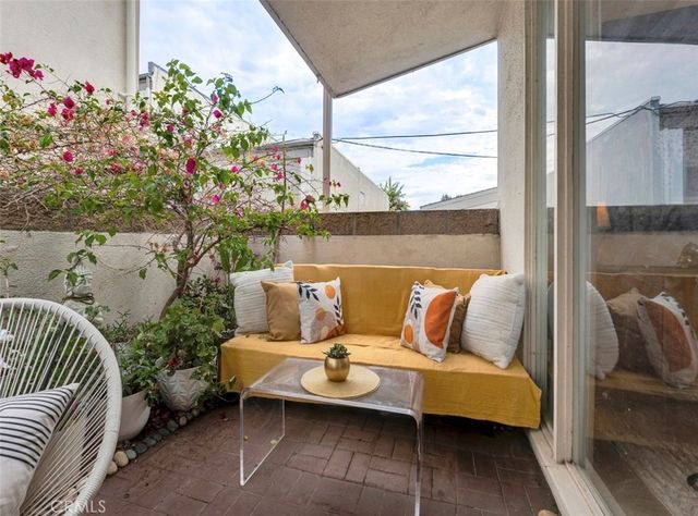 4414 W Kling Street, Burbank, CA 91505