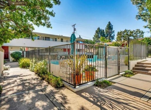 4414 W Kling Street, Burbank, CA 91505