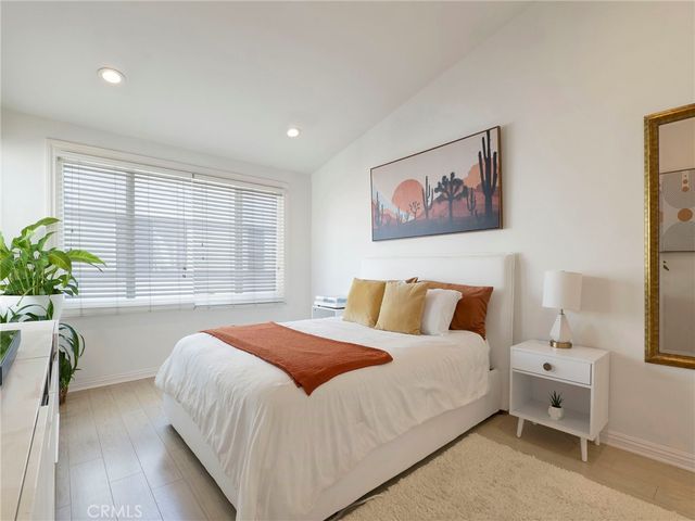 4414 W Kling Street, Burbank, CA 91505