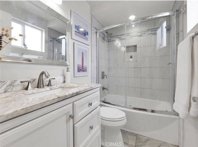 4414 W Kling Street, Burbank, CA 91505
