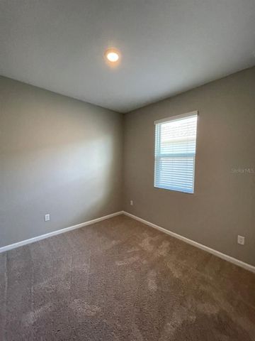 824 BLUE CREEK DRIVE, Haines City, FL 33844