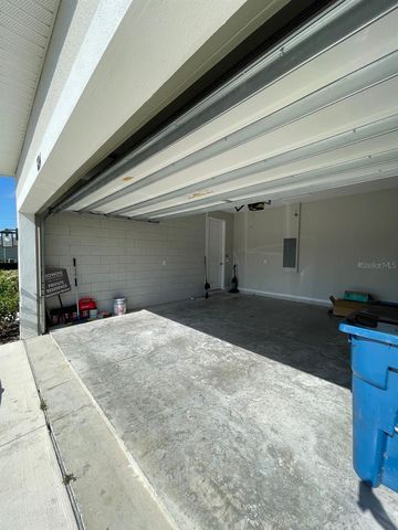824 BLUE CREEK DRIVE, Haines City, FL 33844