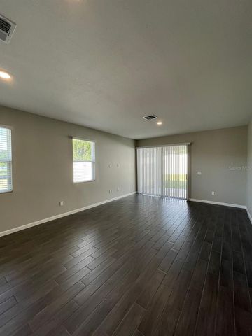 824 BLUE CREEK DRIVE, Haines City, FL 33844