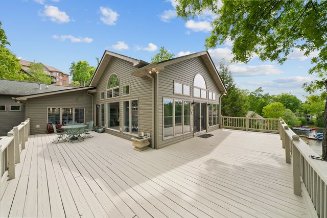 43 Markham Ter, Crossville, TN 38558