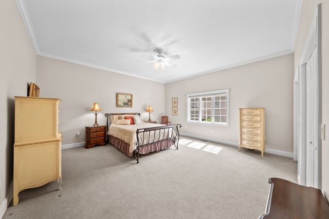 43 Markham Ter, Crossville, TN 38558