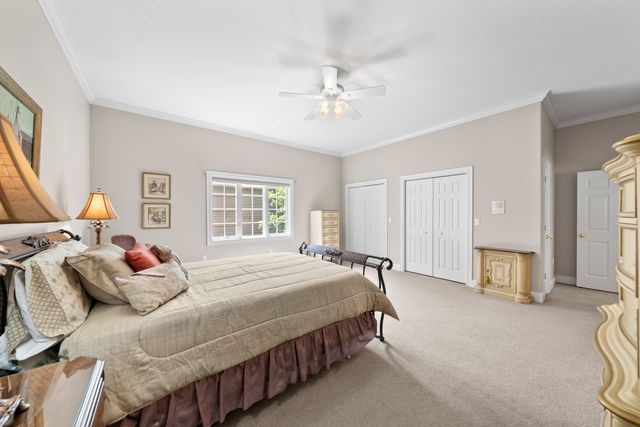 43 Markham Ter, Crossville, TN 38558