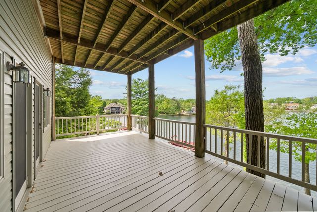 43 Markham Ter, Crossville, TN 38558