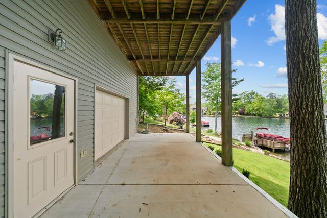 43 Markham Ter, Crossville, TN 38558