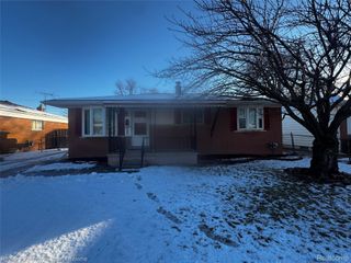 23204 Blackett Avenue, Warren, MI 48089