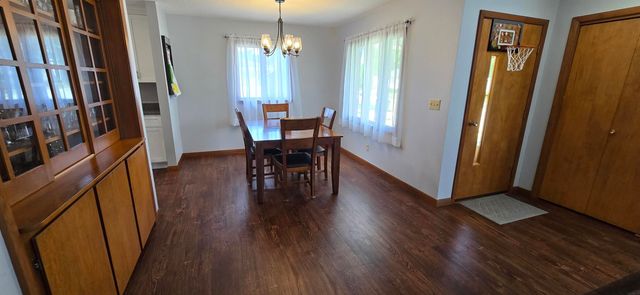 604 Hildreth Street, Charles City, IA 50616