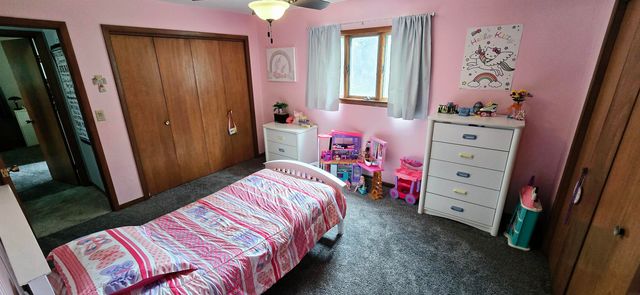 604 Hildreth Street, Charles City, IA 50616