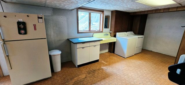 604 Hildreth Street, Charles City, IA 50616