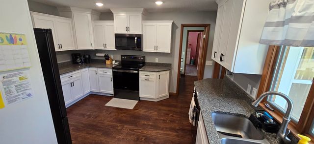 604 Hildreth Street, Charles City, IA 50616