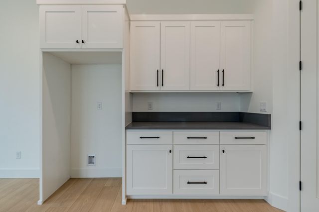 210 Bogey Lane, Eagle Point, OR 97524