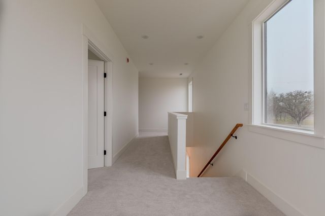 210 Bogey Lane, Eagle Point, OR 97524