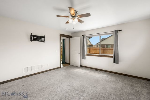 1514 Oakwood, Belgrade, MT 59714