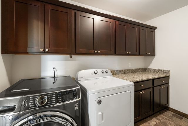1514 Oakwood, Belgrade, MT 59714