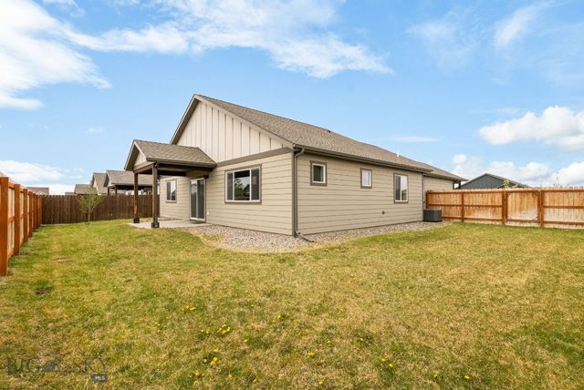 1514 Oakwood, Belgrade, MT 59714