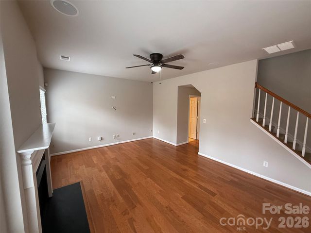 3338 Crutchfield Place, Charlotte, NC 28213